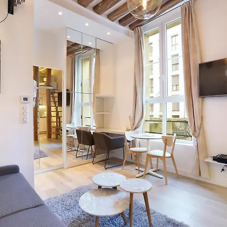 Résidence Le Marais by Studio prestige-2